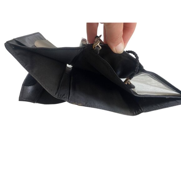 Buxton Genuine Leather Organizer Wallet With Pen - Picture 7 of 8